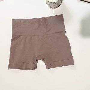 Setactive wear bike shorts in ginger color